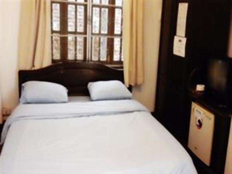 Saysouly Guesthouse Vientiane Room photo